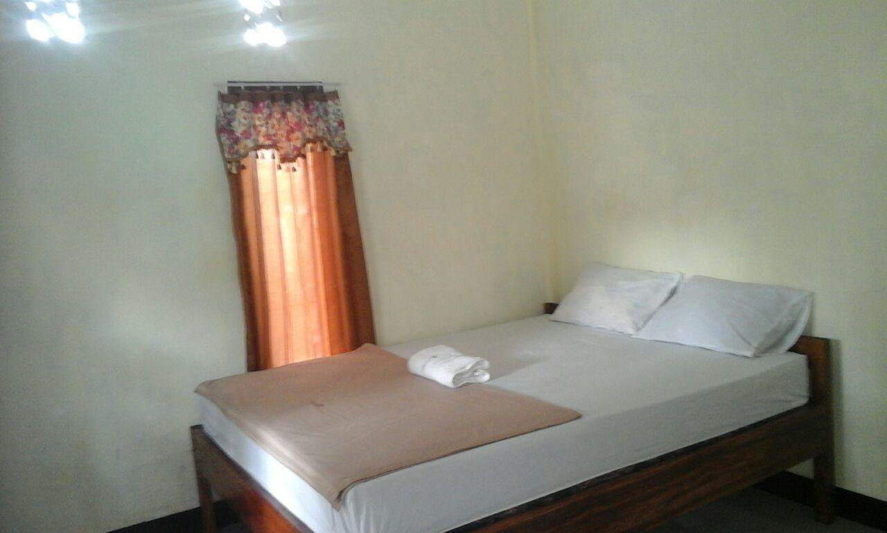 Pedek Homestay Praya Exterior photo
